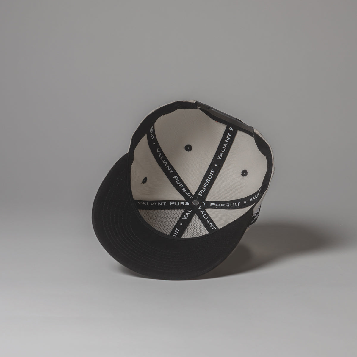 *XL* Off-White/Black VP Snapback