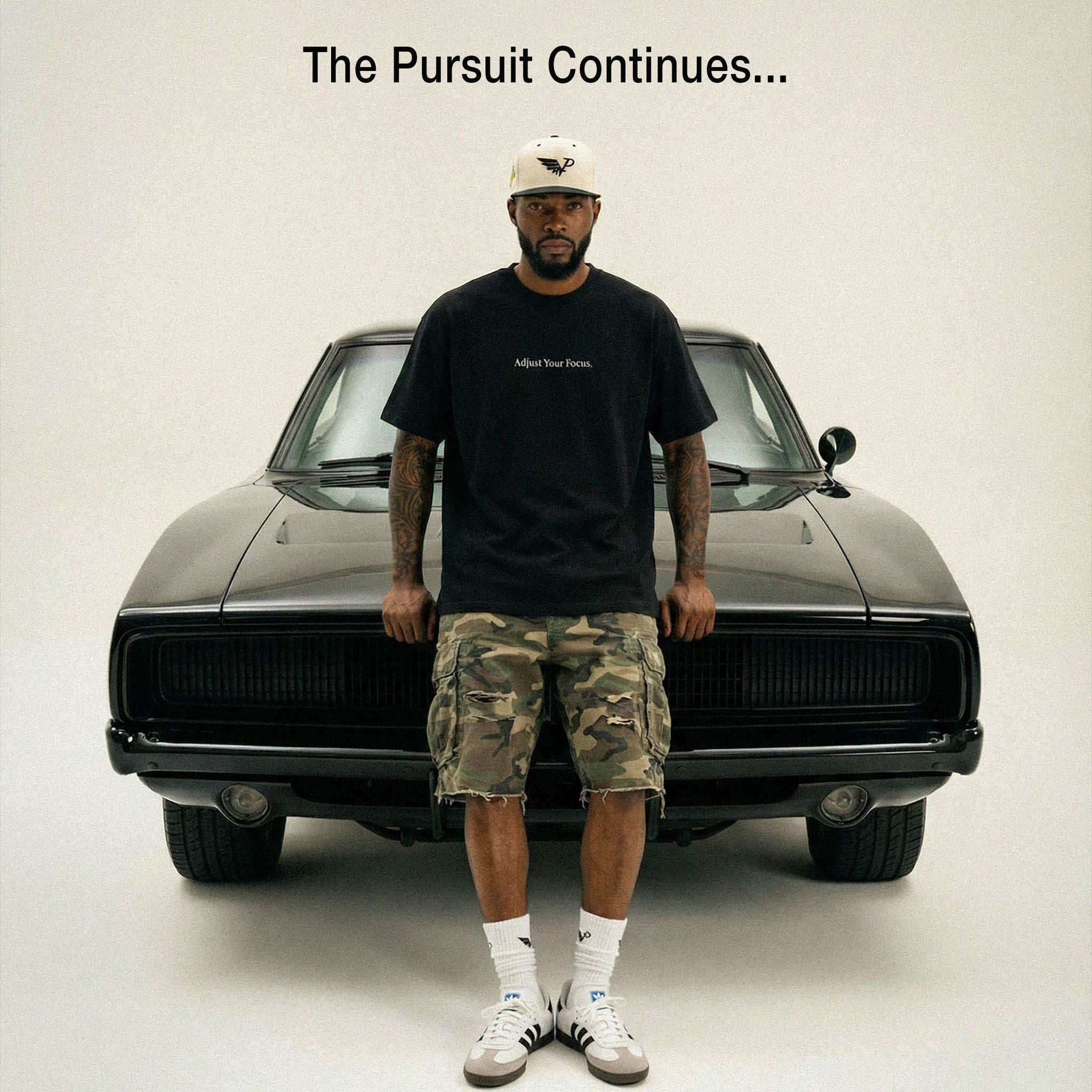 Off-White & Black Ink Fitted