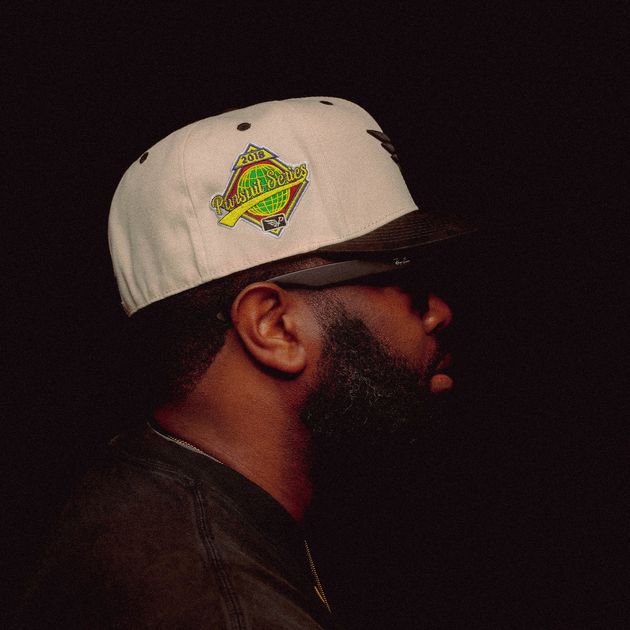 Off-White & Black Ink Fitted